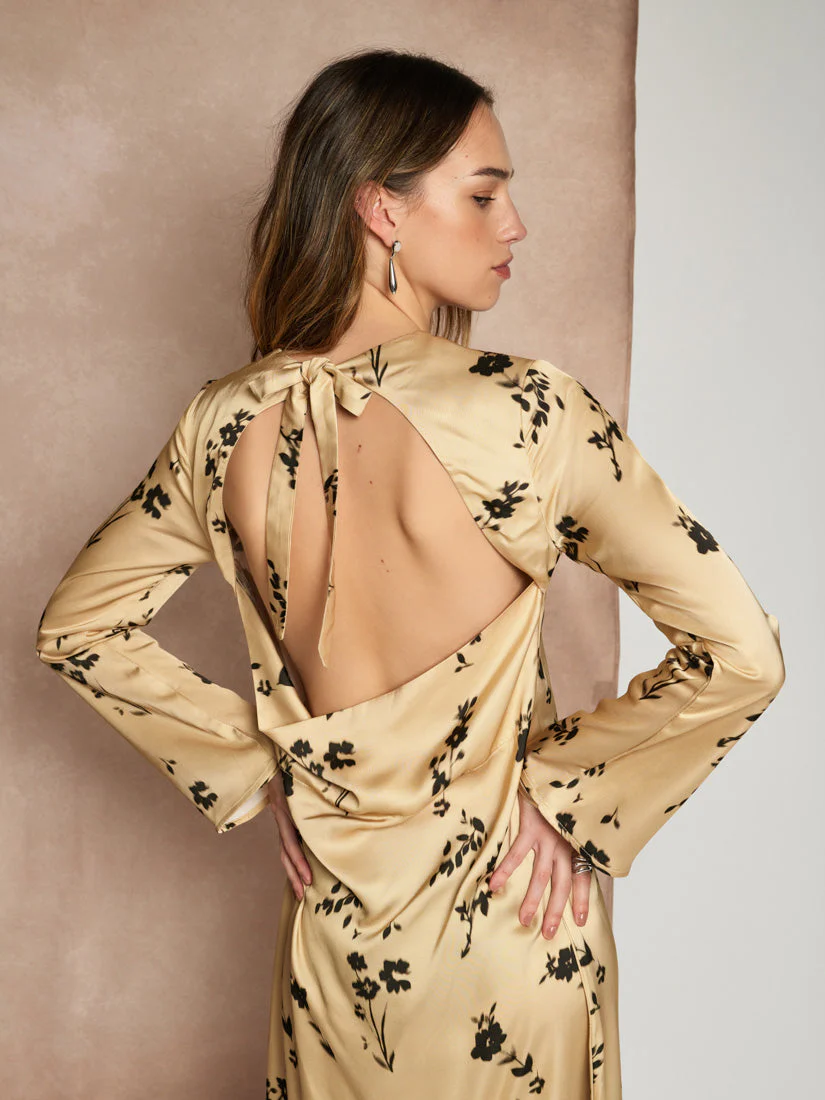 <b> Ghospell </b> Arina Floral Midi Dress - Image 5
