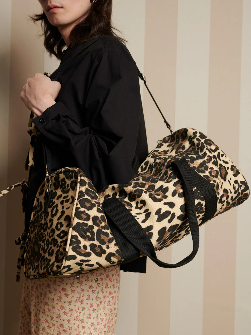 Conrad Leopard Holdall Bag - Image 2