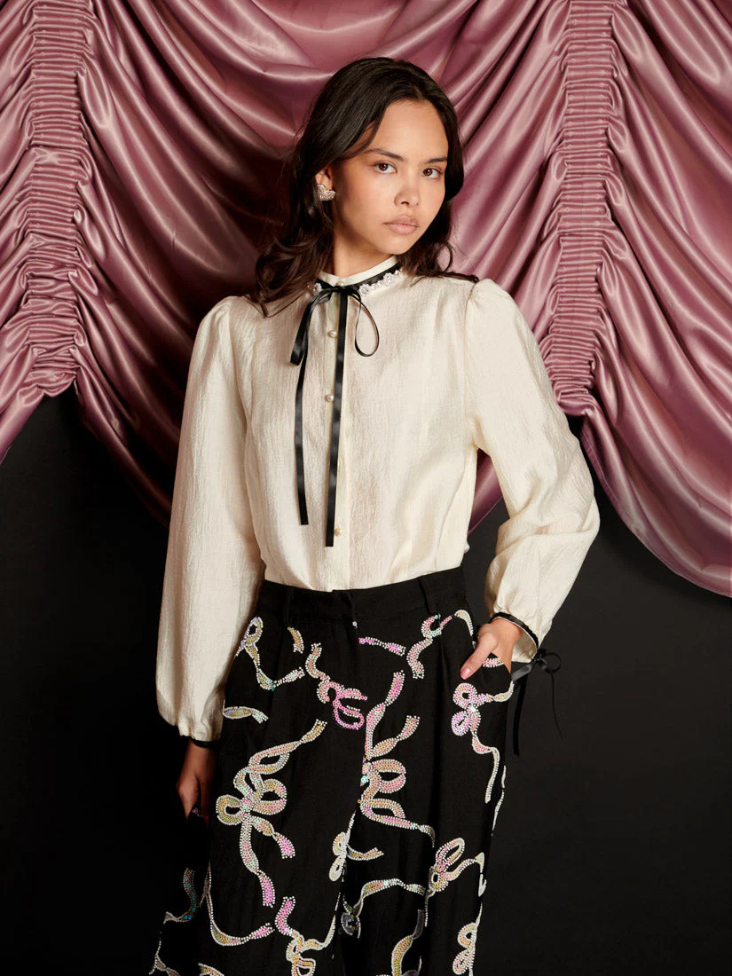 Encore Trim Blouse