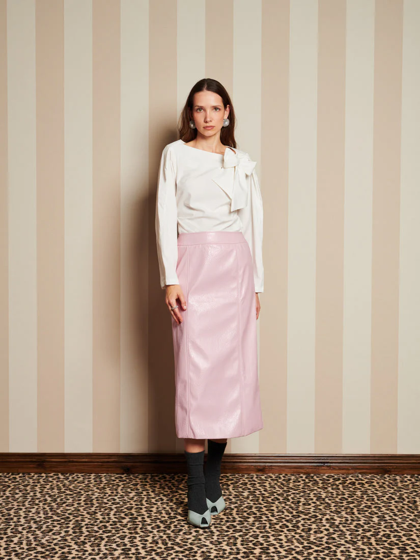 <b>DREAM</b> Lantern Bow Blouse - Image 4