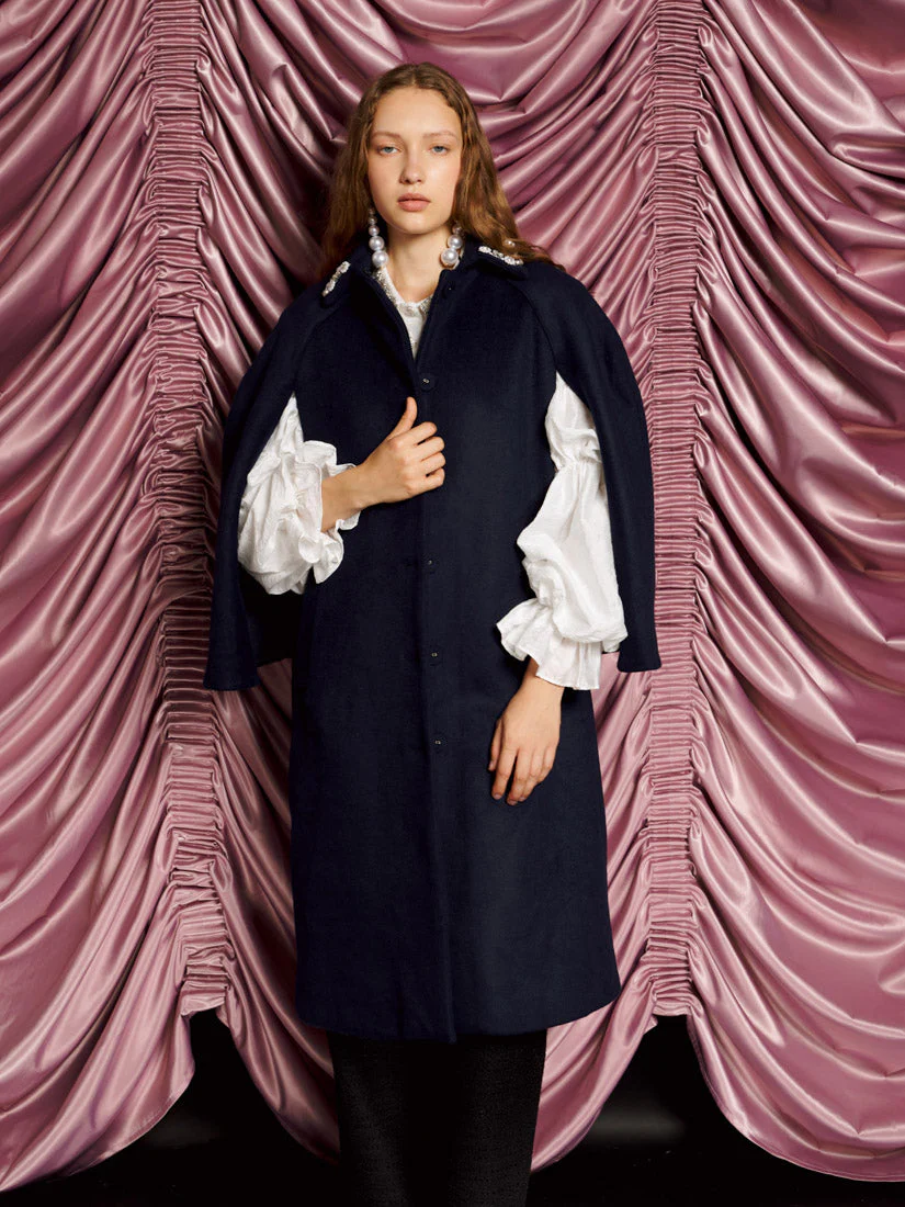 <b>DREAM</b> Manhattan Cape Coat